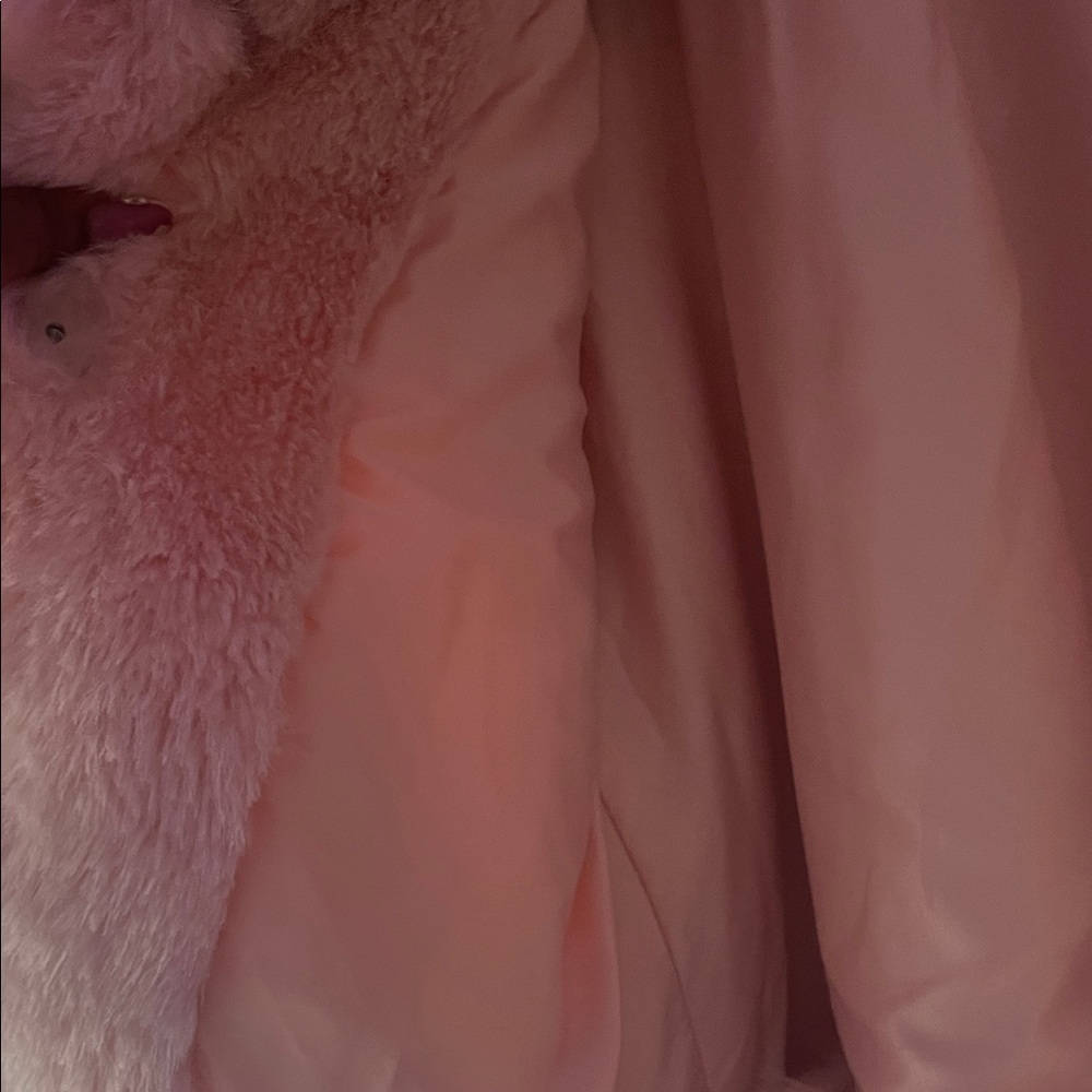 Women's Pink Faux Fur Jacket - Picture 3 of 6